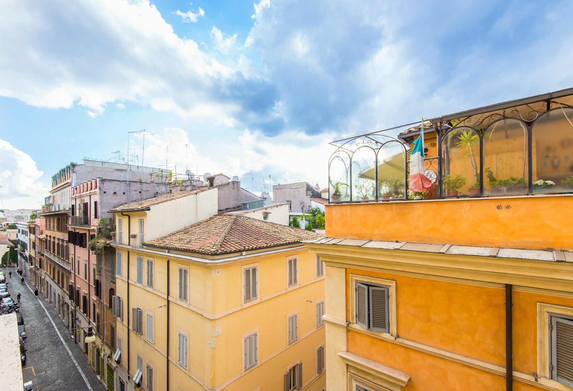 Monti Colors Roma